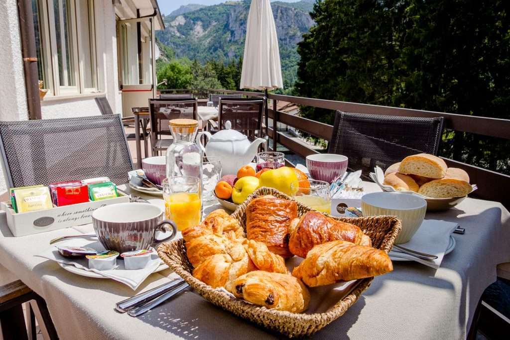 albergo-san-carlo-hotel-restaurant-fly-fishing-reserve